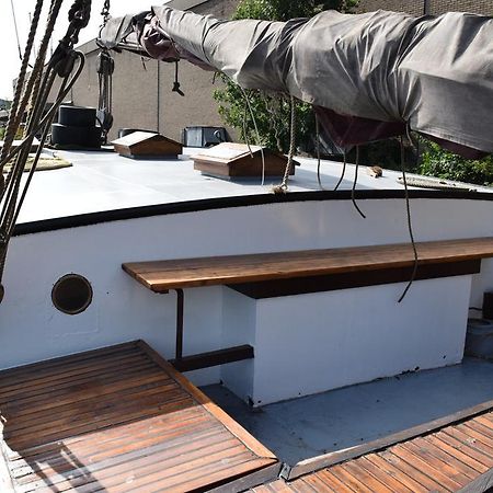Boat-Apartment Rotterdam Fokkelina Eksteriør bilde