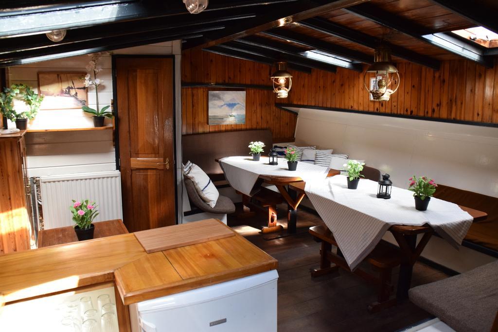 Boat-Apartment Rotterdam Fokkelina Eksteriør bilde
